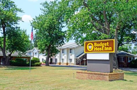 Budget Host Inn and Hotel